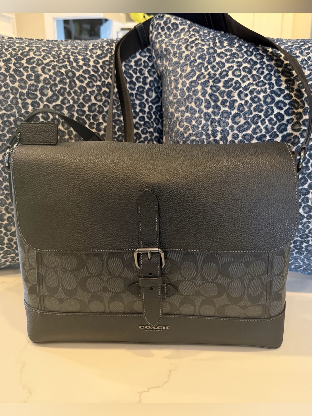 Coach Metropolitan Slim Messenger in Signature Canvas Black Bag